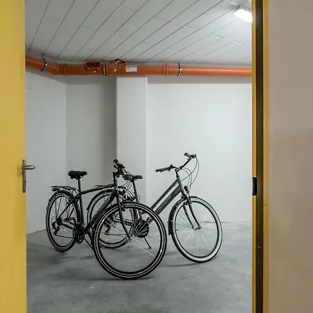 アパート Apartwro - Apartament Przy Wyspie Slodowej, Garaz, Projektor, Rowery